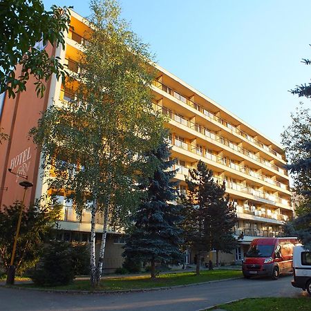 Hotel Garni Povazska Bystrica Exterior foto