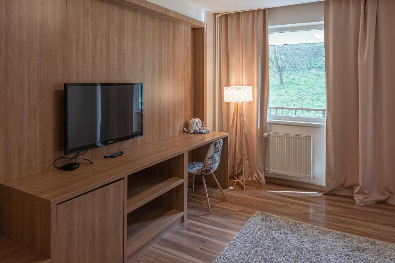 Hotel Garni Povazska Bystrica Exterior foto