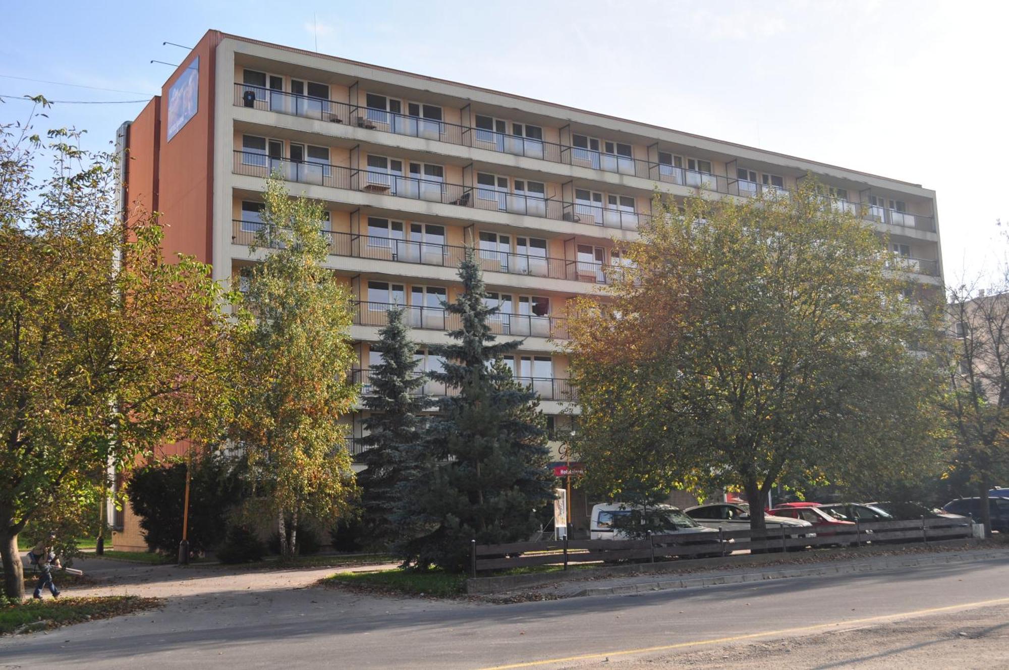 Hotel Garni Povazska Bystrica Exterior foto